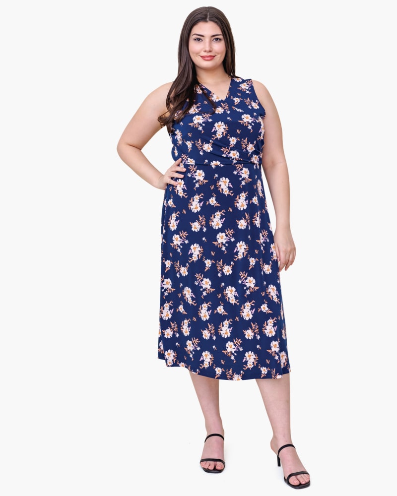 Plus size model wearing  by Gilli | Dia&Co | dia_product_style_image_id:158535